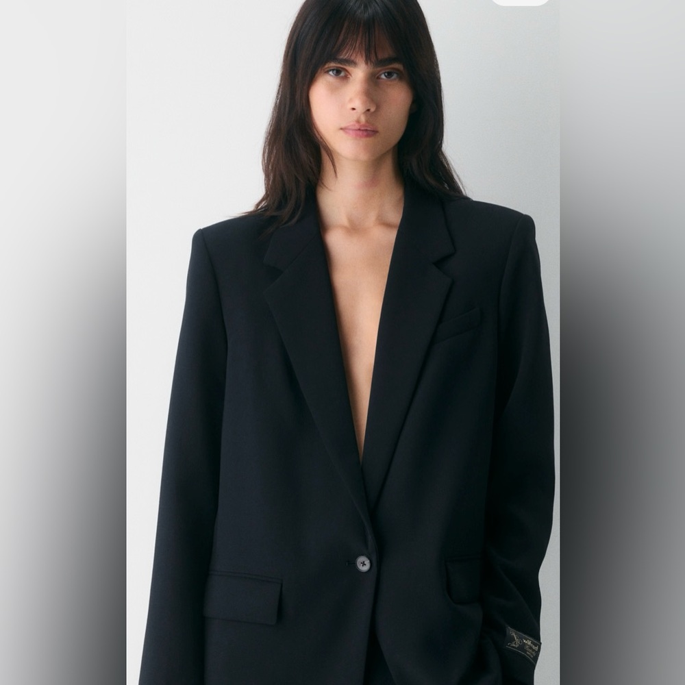 Aritzia Wilfred Classic Black Single Breasted Blazer